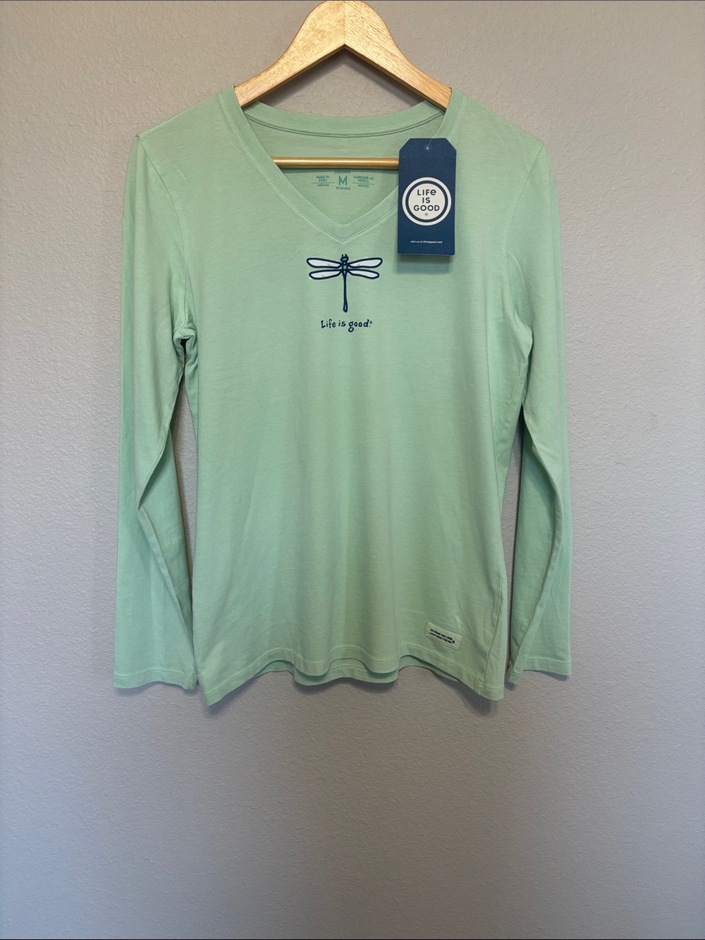 NWT Life Is Good Mint V-Neck Long Sleeve Tee Dragonfly Graphic Size M Women’s